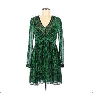☆Green Michael Kors Relaxed Animal Print Dress☆